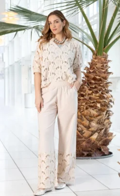 Black Colour Bukser - Nelly Flower - Champagne