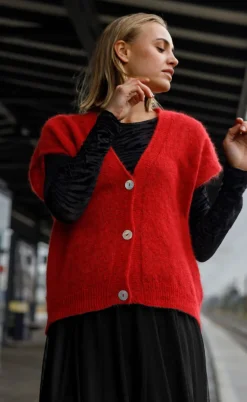 Black Colour Vest - Dell - Red