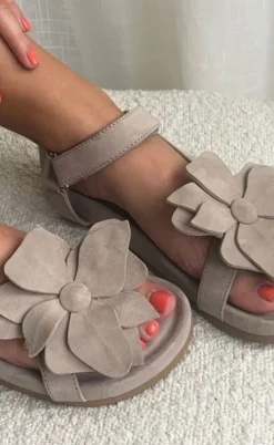 Copenhagen Shoes Sandaler - My Flowers - Biscuit