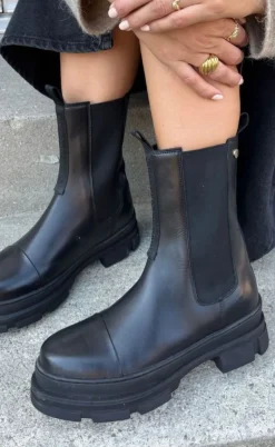 Copenhagen Shoes Støvle - You And Me Mid - Black