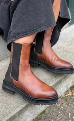 Copenhagen Shoes Støvler - It's A Kind Of Magic - Cognac/Black/Brown