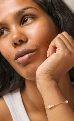 ENAMEL Copenhagen Armbånd - Sofia - Light Pink/Khaki Green/Peach/Pearl