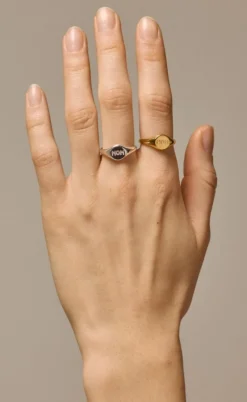 ENAMEL Copenhagen Ring - Mom Signet - Gold Colour