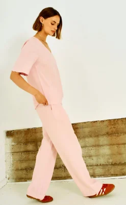 Freequent Bluse - Lava - Off White w. Fuchsia Pink