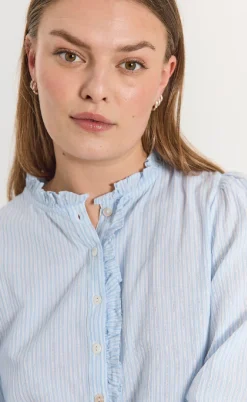 Freequent Bluse - Rolly - Chambray Blue w. Star Off-white