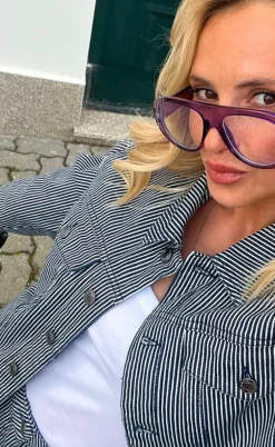 Freequent Jakke - Melly - Off-white w. Navy Blazer