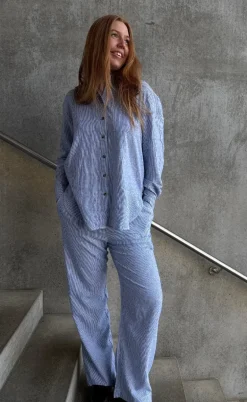 Freequent Skjorte - Lava - Off-white w. Nebulas Blue