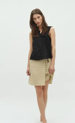 Global Funk Top - Ciana Scallop-G - Black