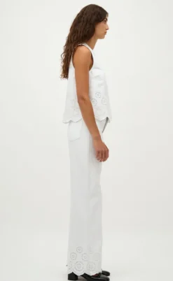 Global Funk Top - Rihne Scallop-G - White