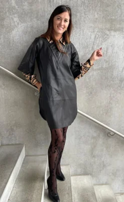 Gossia Kjole - Tea - Black