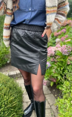 Gossia Nederdel - Sofja - Black