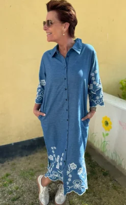 INA Copenhagen Kjole - Debbie - Light Blue W. Embroidery