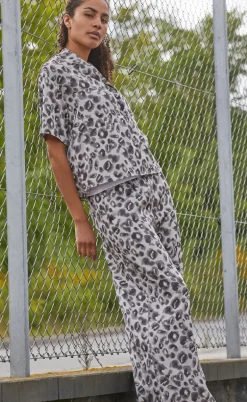 Love & Divine Bluse - Love1175-1 - Blurred Leo