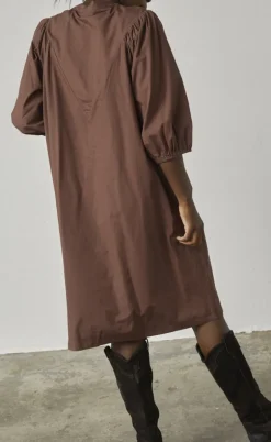 Love & Divine Kjole - Love1309 - Mocha