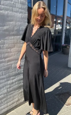 Love & Divine Kjole - Love1368 - Black