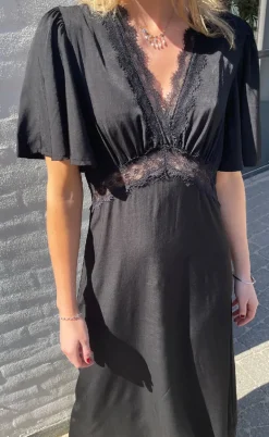 Love & Divine Kjole - Love1368 - Black