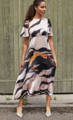 Love & Divine Kjole - Love1000-12 - Multi