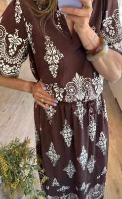 Love & Divine Top - Love1296-2 - Brown/Paisley