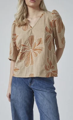 Love & Divine Top - Love1339 - Sand Flower