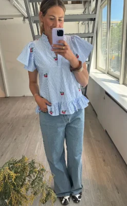 Love & Divine Top - Love1384 - Blue/Cherry