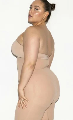 Lykkeland Ateliér Shorts - Shaping Alturra - Tan