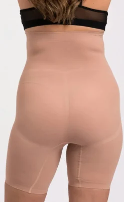 Lykkeland Ateliér Shorts - Shaping Alturra - Tan