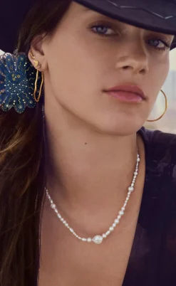 Maanesten Øreringe - Aega - Gold Colour