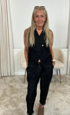 Marta Du Chateau Vest - Carmille - Black