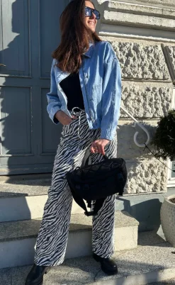 Moves Jeans - Adanna Zebra - Black