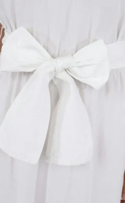 Neo Noir Kjole - Tianna Embroidery - White