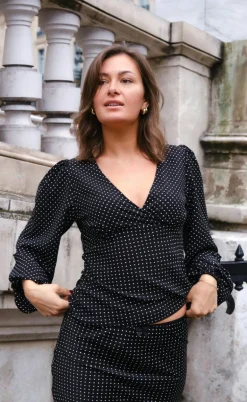 Neo Noir Nederdel - Lola Dot - Black