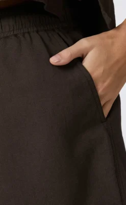 Neo Noir Shorts - Shala Linen - Dark Brown