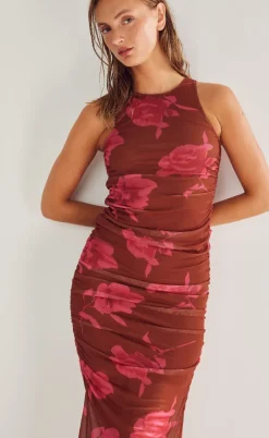 Noella Kjole - Leanna - Cassie Brown Print