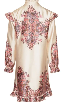 Noella Kjole - Reno Ruby Ruffle - Drusella Print