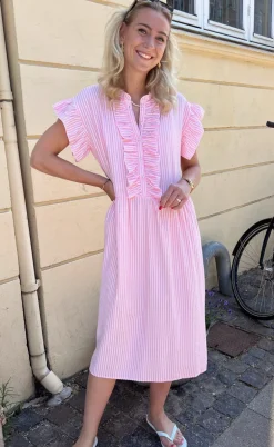 Say INA Copenhagen Kjole - Amelia - Pink Striped