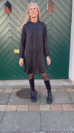 Say INA Copenhagen Kjole - Florina - Shiny Black