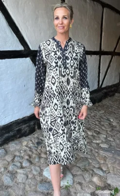 Say INA Copenhagen Kjole - Helena - Black / Off White