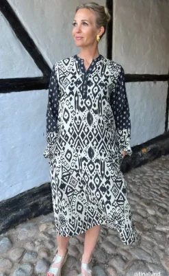 Say INA Copenhagen Kjole - Helena - Black / Off White