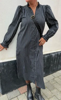 Say INA Copenhagen Kjole - Tiki - Black W. White Stripes