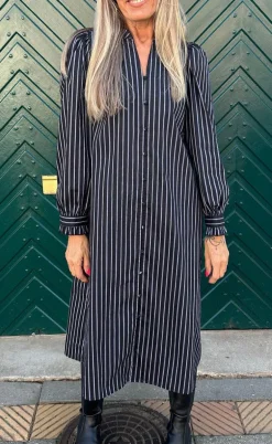 Say INA Copenhagen Kjole - Tiki - Black W. White Stripes