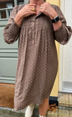 Say INA Copenhagen Kjole - Natalia - Dark Brown W. Dots