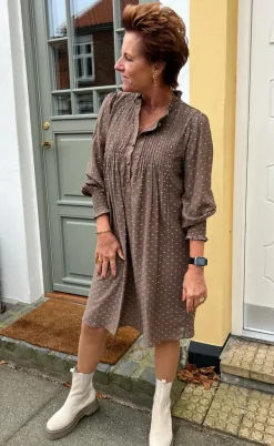 Say INA Copenhagen Kjole - Natalia - Dark Brown W. Dots