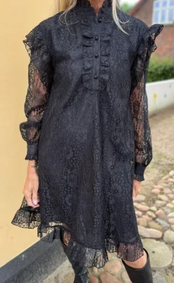 Say INA Copenhagen Kjole - Pia Lace - Black