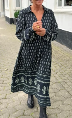 Say INA Copenhagen Kjole - Camma - Black W. Print