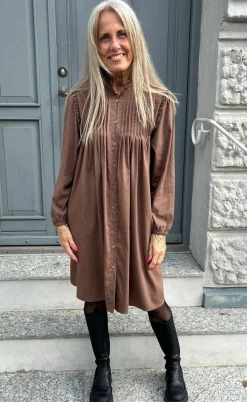 Say INA Copenhagen Kjole - Loui - Brown
