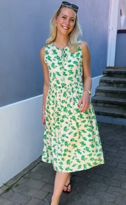 Say INA Copenhagen Kjole - Heidi - White/Green Flowers