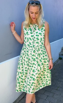 Say INA Copenhagen Kjole - Heidi - White/Green Flowers