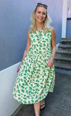 Say INA Copenhagen Kjole - Heidi - White/Green Flowers