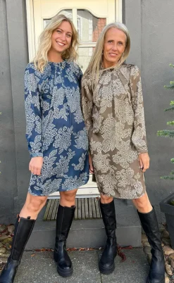 Say INA Copenhagen Kjole - Hazel - Navy Blue Flower