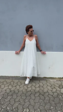 Say INA Copenhagen Kjole - Klara - White Broderi Anglaise